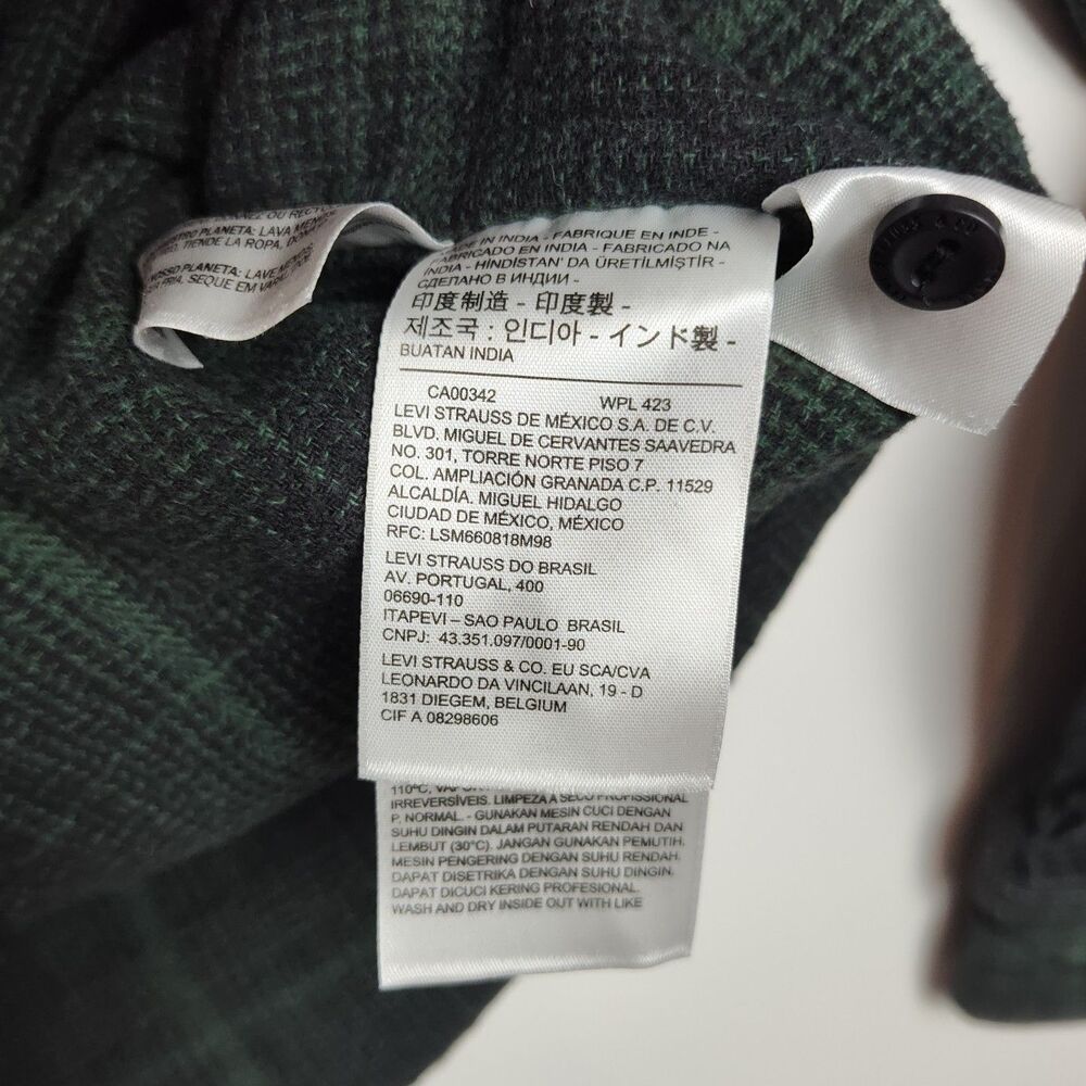 Levi's Button-Up Flannel Shirt Men's S Relaxed Green/Black Plaid Long Sleeves - Picture 9 of 10